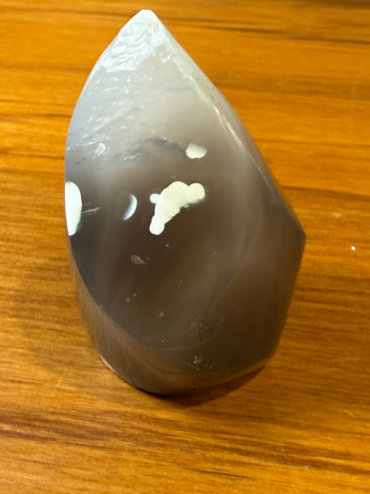ORCA AGATE FLAME (HAS CHIP)