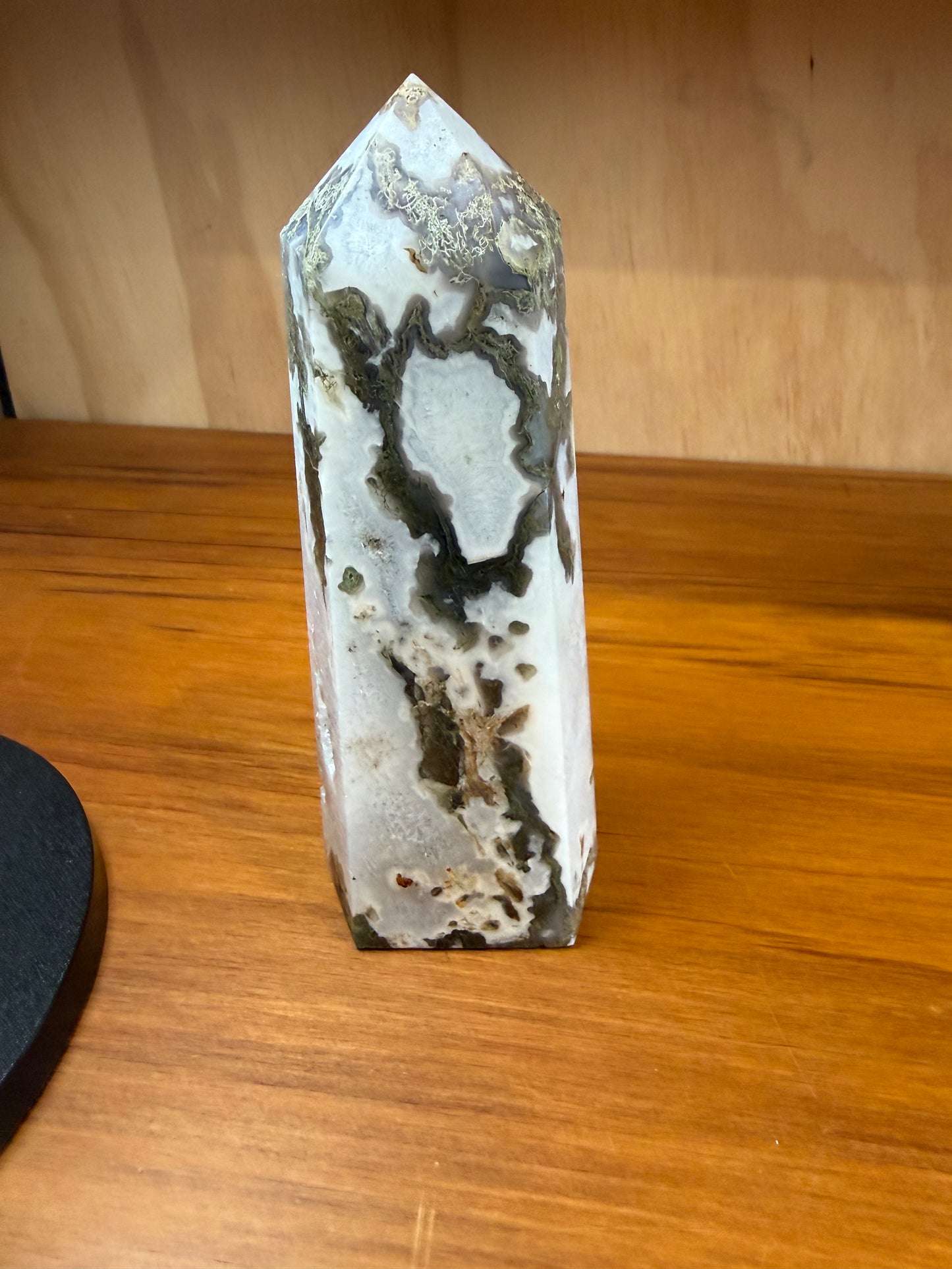AGATE MOSS TOWER NEARLY 1KG!!!