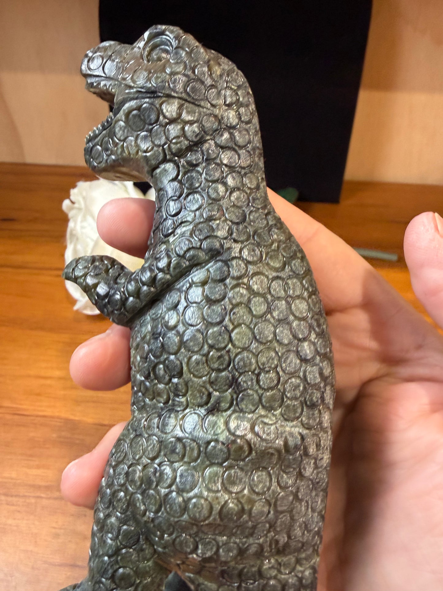 AMAZING SEPTARIAN JADE TYRANNOSAURUS REX (T-REX)