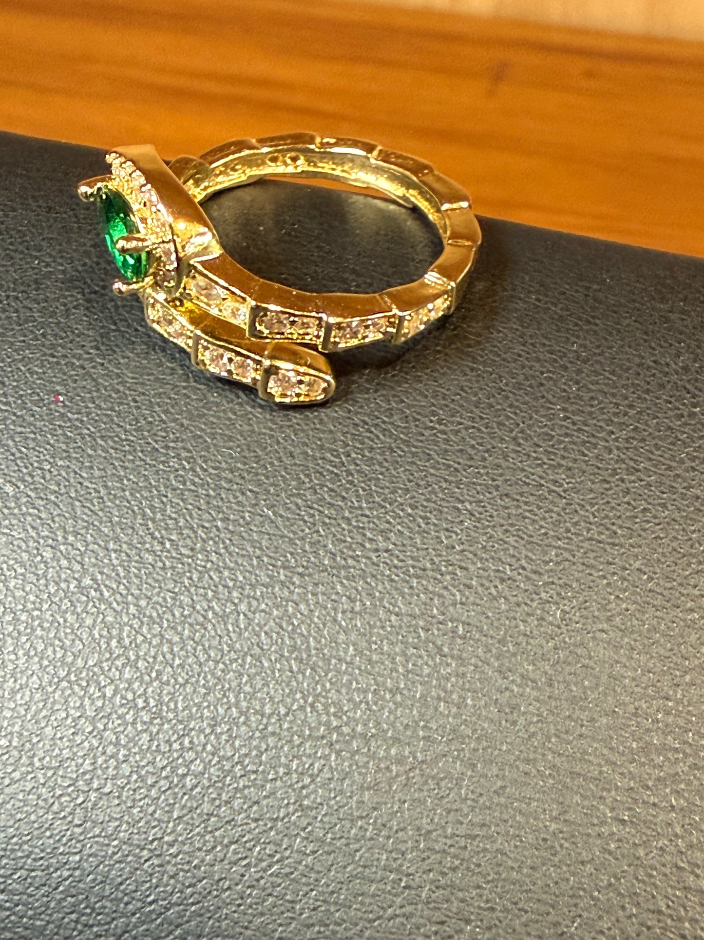 NON CRYSTAL JEWELLERY