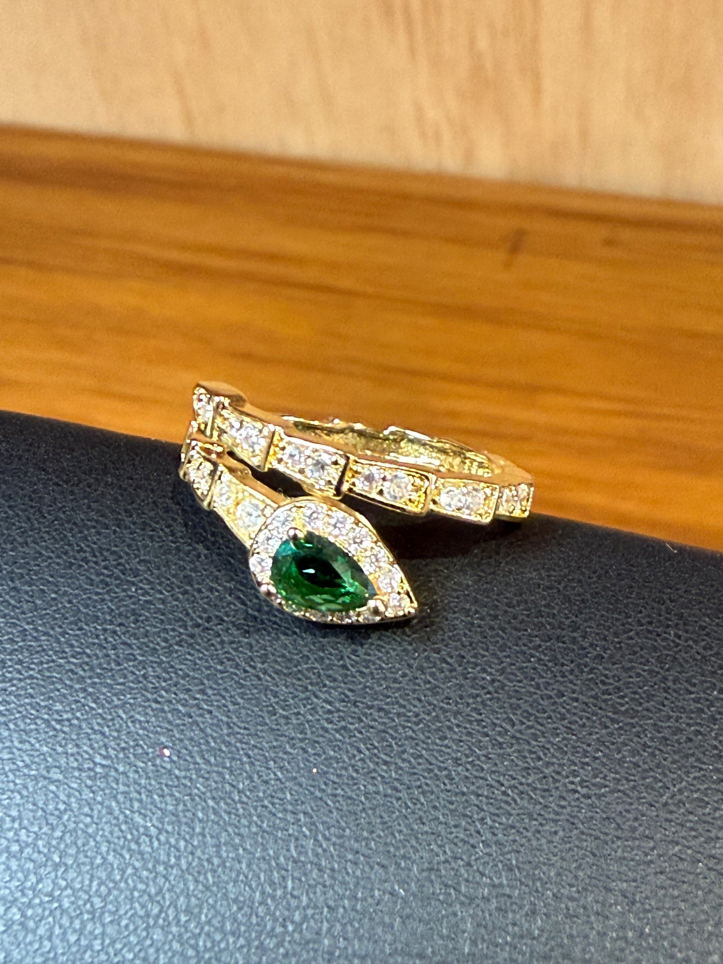 NON CRYSTAL JEWELLERY