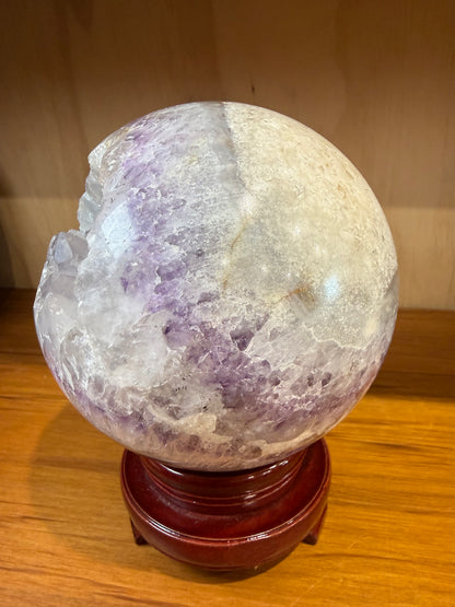 A WHOPPING 2 1/2 KG DRUUZY AGATE AMETHYST SPHERE WITH UV REACTION