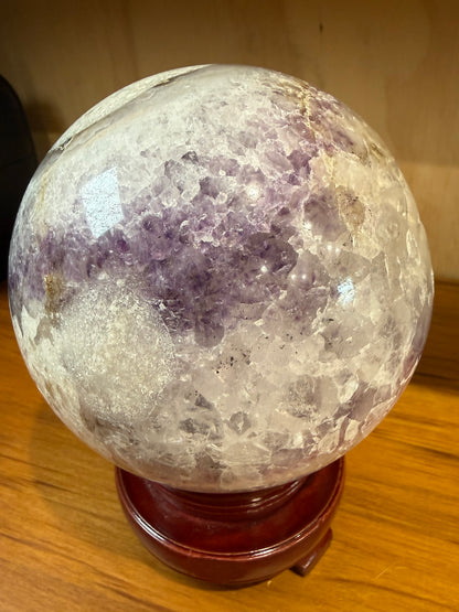 A WHOPPING 2 1/2 KG DRUUZY AGATE AMETHYST SPHERE WITH UV REACTION