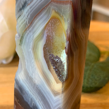 VOLCANO AGATE TOWERS