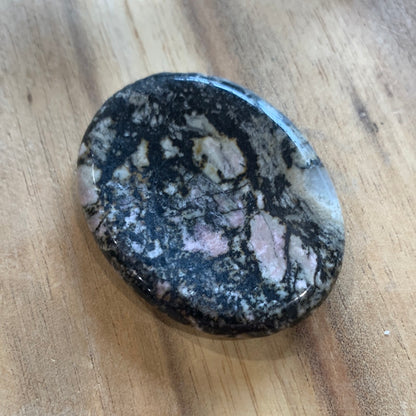 OVAL & TEAR DROP WORRY STONES