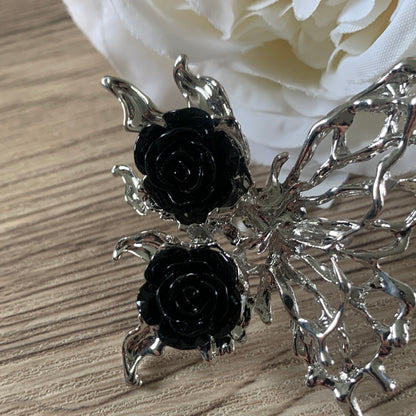 BEAUTIFUL DOUBLE BLACK ROSE BUTTERFLY RING (NON CRYSTAL)