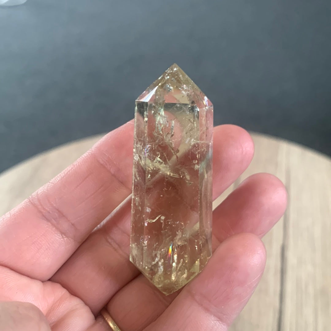 CITRINE DOUBLE TERMINATED POINTS