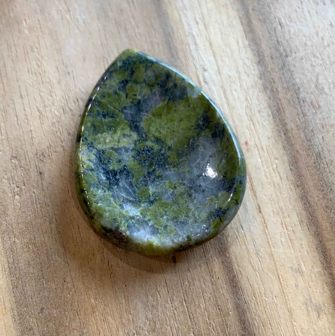 OVAL & TEAR DROP WORRY STONES