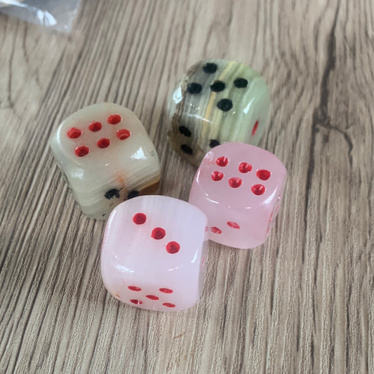 CRYSTAL DICE