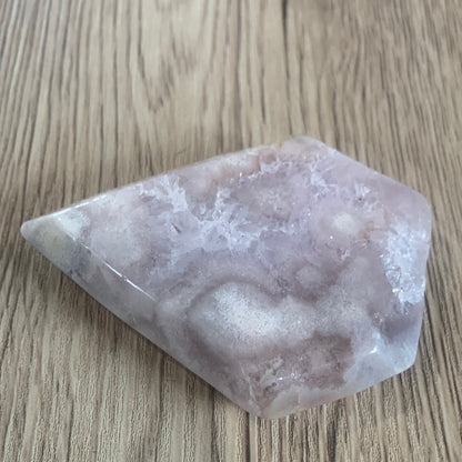 FLOWER AGATE WITH PINK AMETHYST DIAMOND & STAND