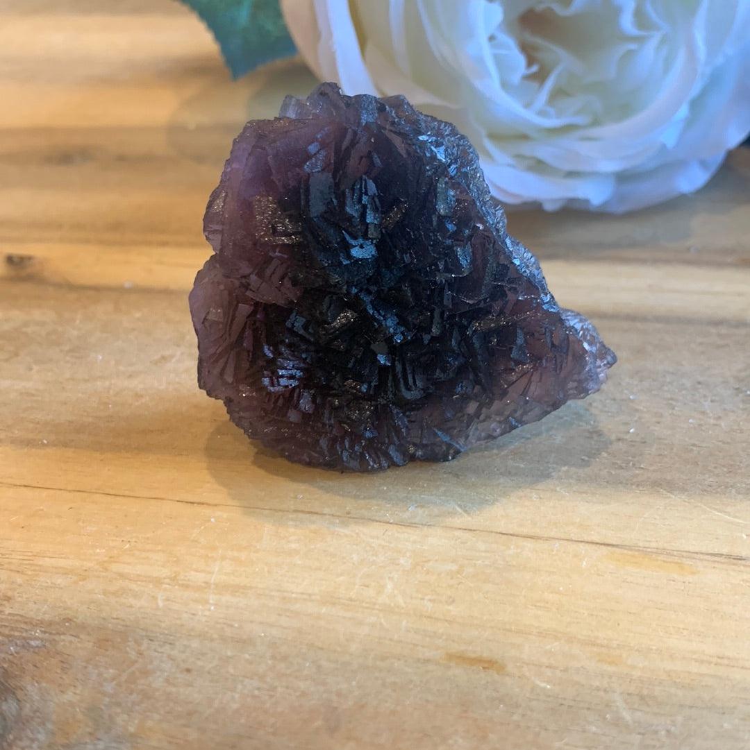 BLACK FLUORITE RAWS (UV ACTIVE)