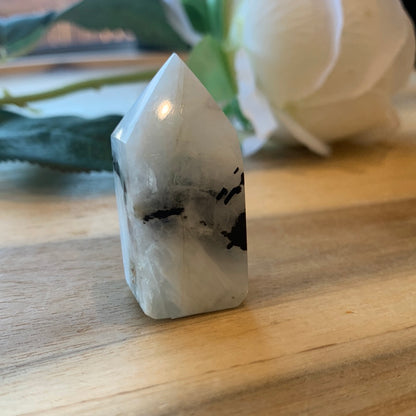 RAINBOW MOONSTONE POINTS (SMALL)