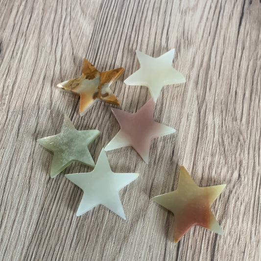 GREEN BANDED ONYX STARS (SMALL)