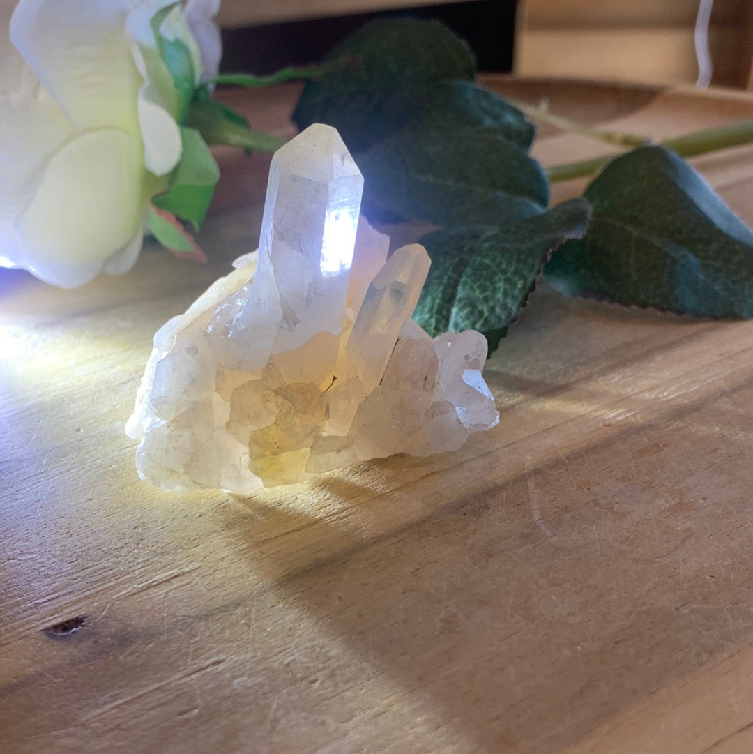 CLEAR QUARTZ CLUSTERS