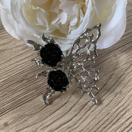 BEAUTIFUL DOUBLE BLACK ROSE BUTTERFLY RING (NON CRYSTAL)