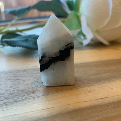 RAINBOW MOONSTONE POINTS (SMALL)