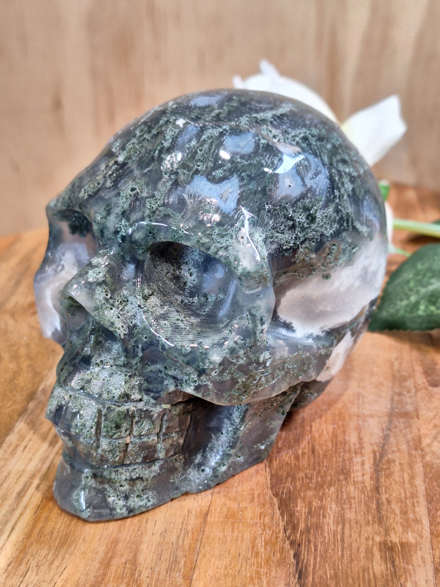 MOSS AGATE SKULL (OVER 1 kg!!!)