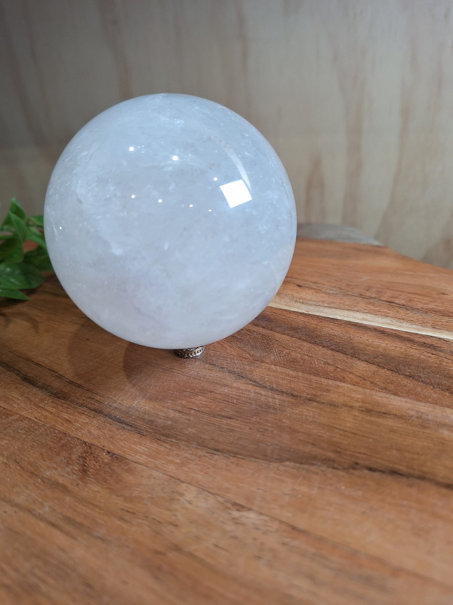 CLEAR QUARTZ SPHERE