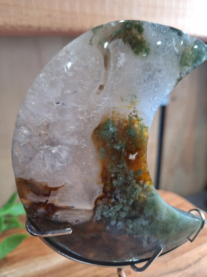 MOSS AGATE MOON INCLUDING STAND