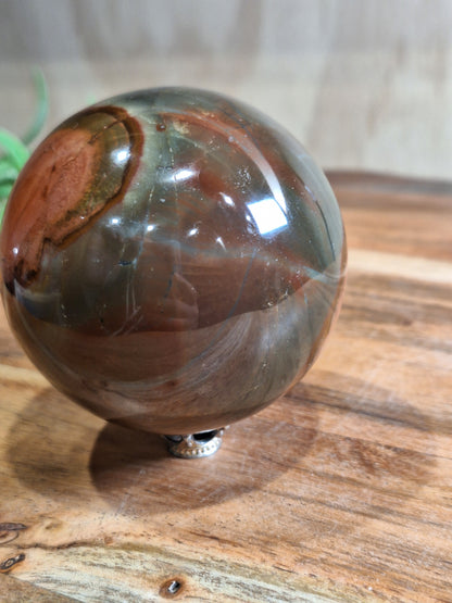 POLYCHROME SPHERE