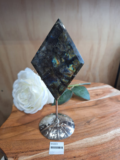 LABRADORITE DIAMONDS
