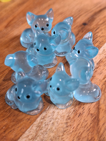EVERYTHING THAT GLOWS IN THE DARK  (NON CRYSTAL LUMINOUS RESIN)