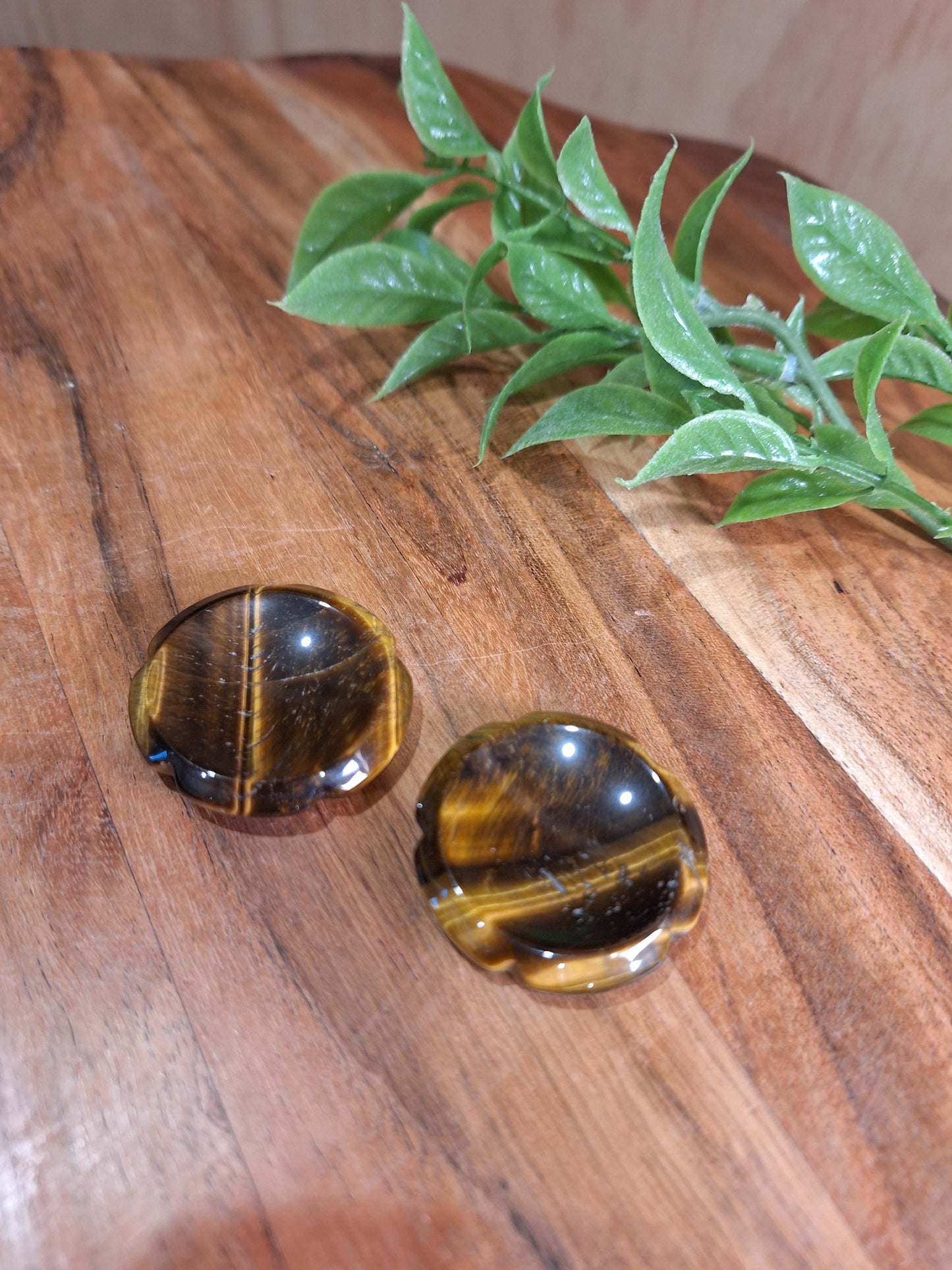 MINI BOWLS THAT COULD BE USED FOR SPHERE HOLDERS OR WORRY STONES