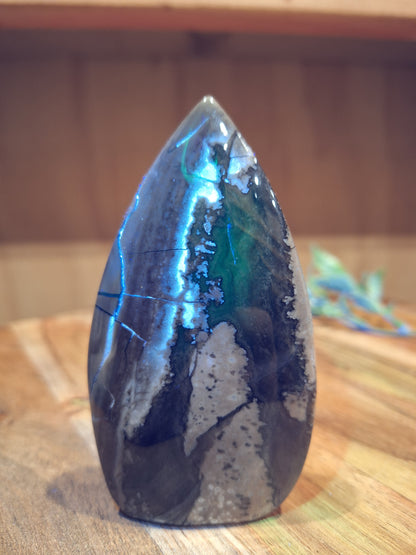 VOLCANO AGATE FREEFORMS