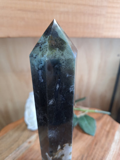 AGATE MOSS TOWER