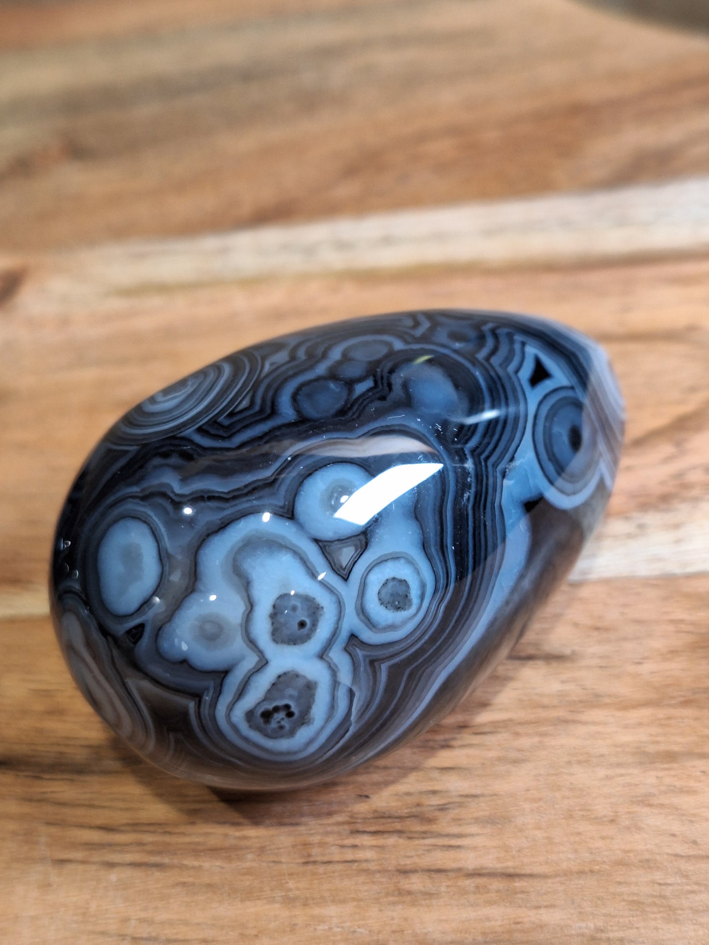BLACK AGATE EGGS