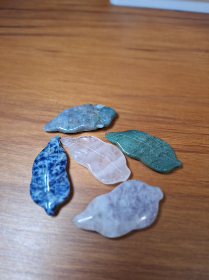 CRYSTAL LEAVES
