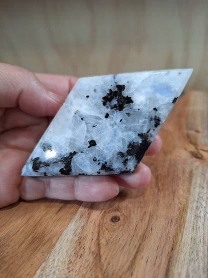 RAINBOW MOONSTONE DIAMOND ON ASTROLOGY STAND