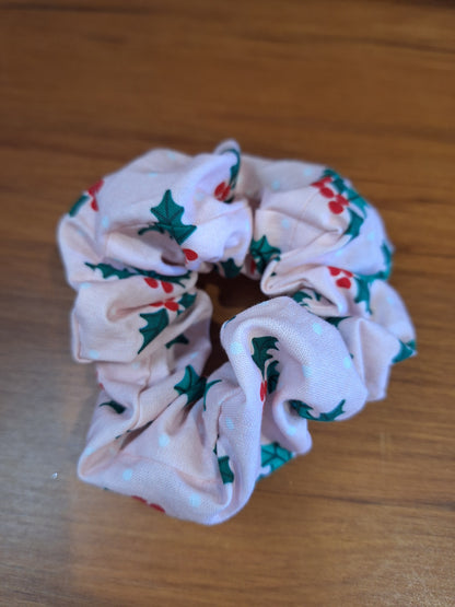 THEMED SCRUNCHIES