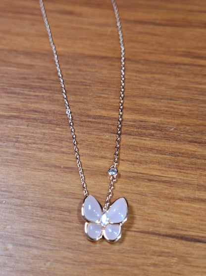 ROSE QUARTZ BUTTERFLY NECKLACE ON ROSE GOLD CHAIN