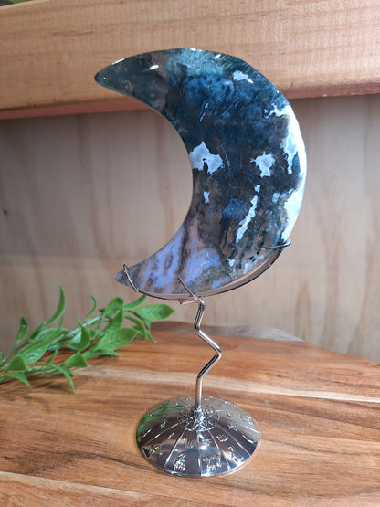 MOSS AGATE MOON INCLUDING STAND