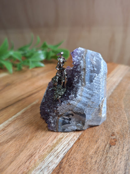 AMETHYST CLUSTERS COAL MINERS
