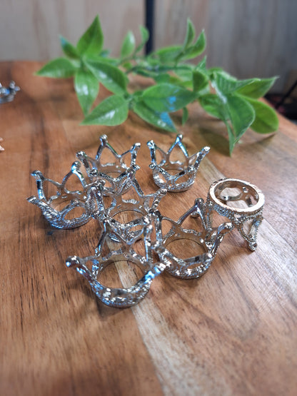 SPHERE HOLDERS