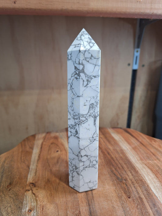 HOWLITE TOWER