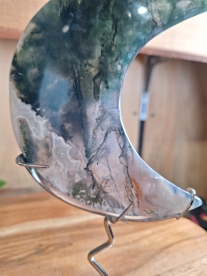 MOSS AGATE MOON INCLUDING STAND