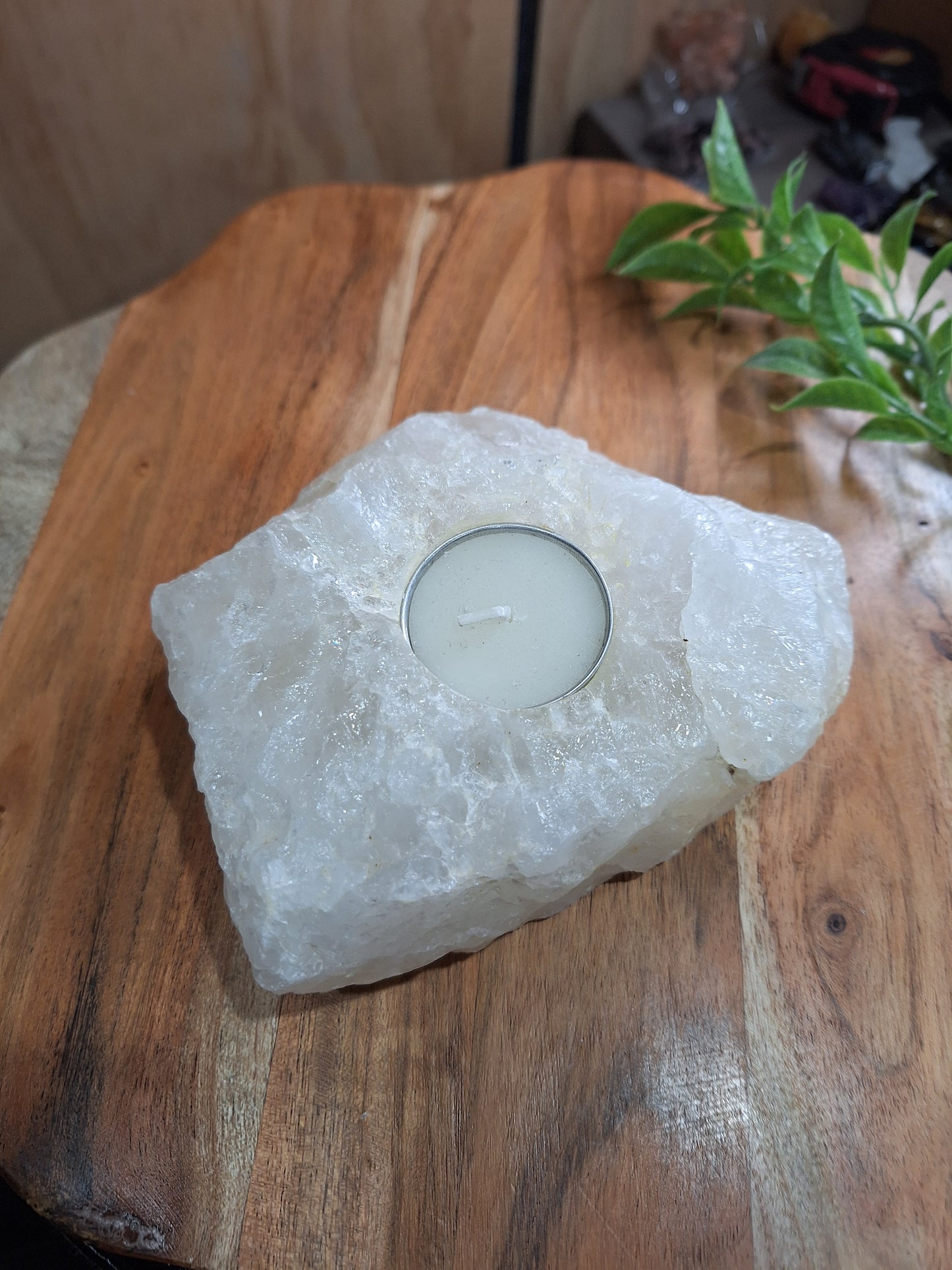 CLEAR QUARTZ RAW WITH CANDLE HOLDER 1493GRAMS!!!!!