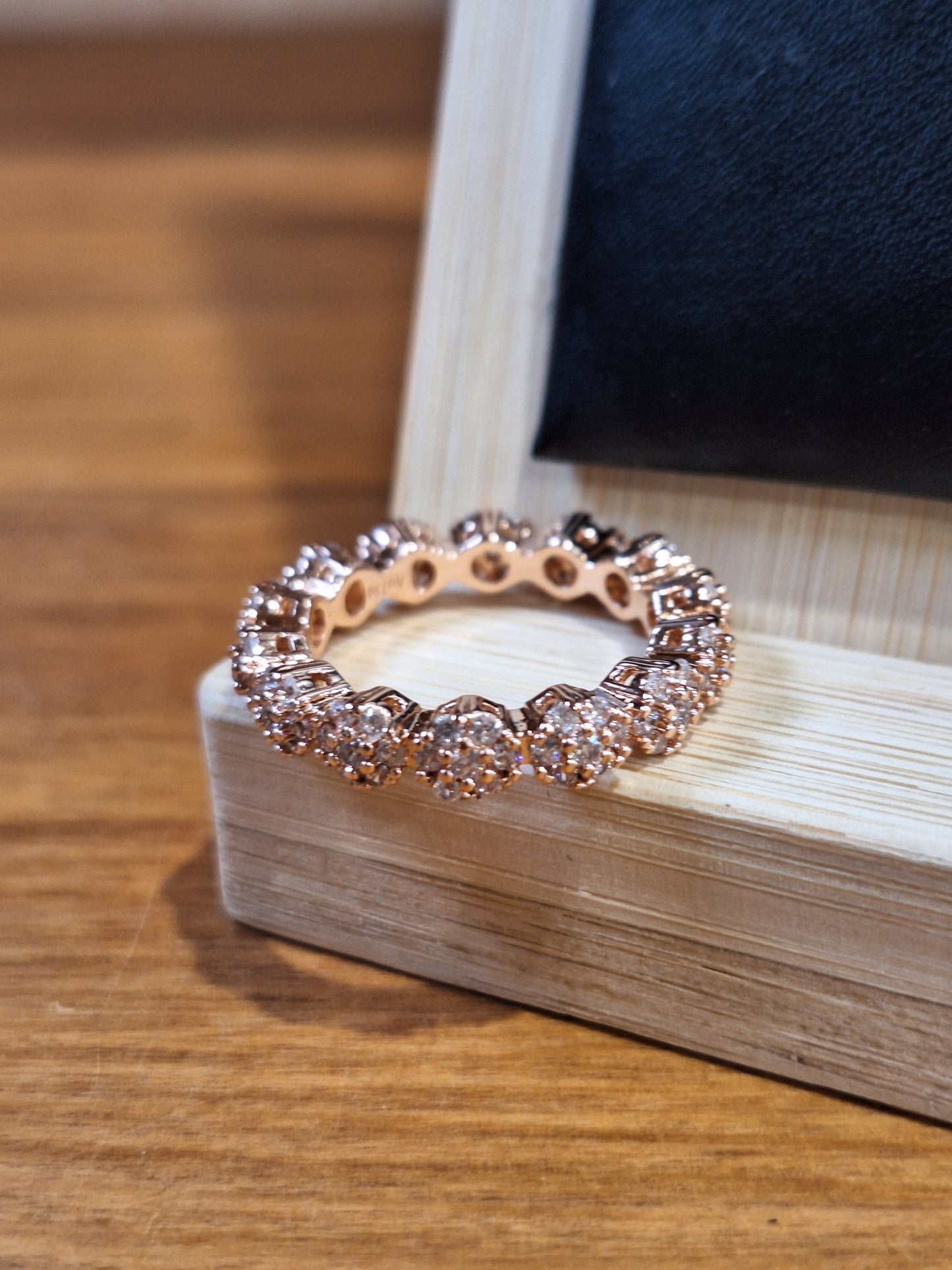 NON CRYSTAL JEWELLERY