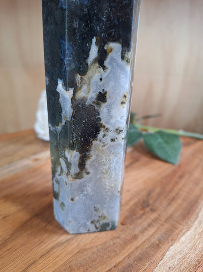 AGATE MOSS TOWER