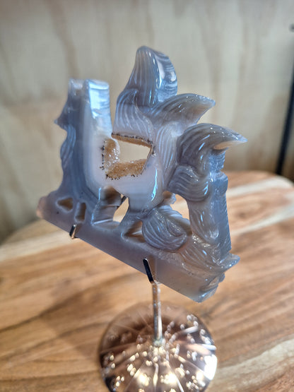 DRUUZY AGATE FOX ON ASTROLOGICAL STAND