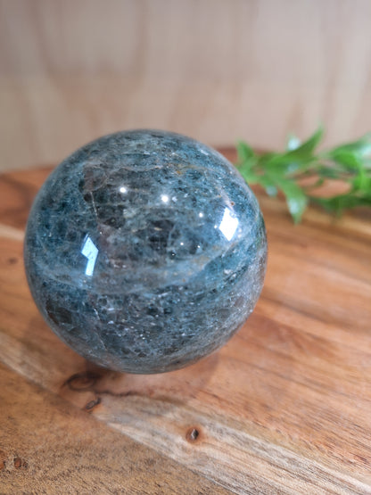 GREEN APATITE SPHERES
