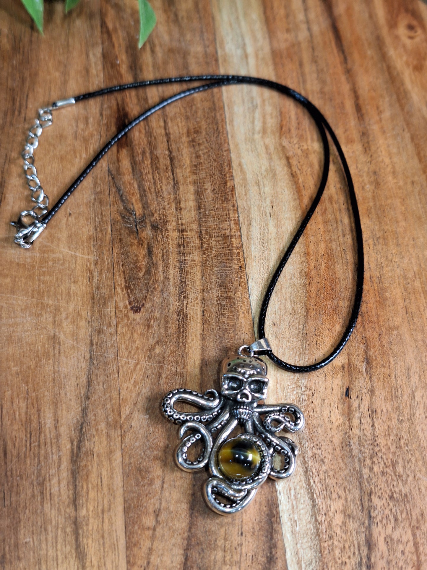 TIGERS EYE SKULL OCTOPUS NECKLACE