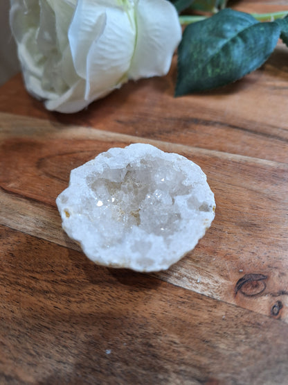 QUARTZ CLUSTER GEODE