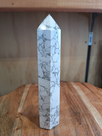 HOWLITE TOWER