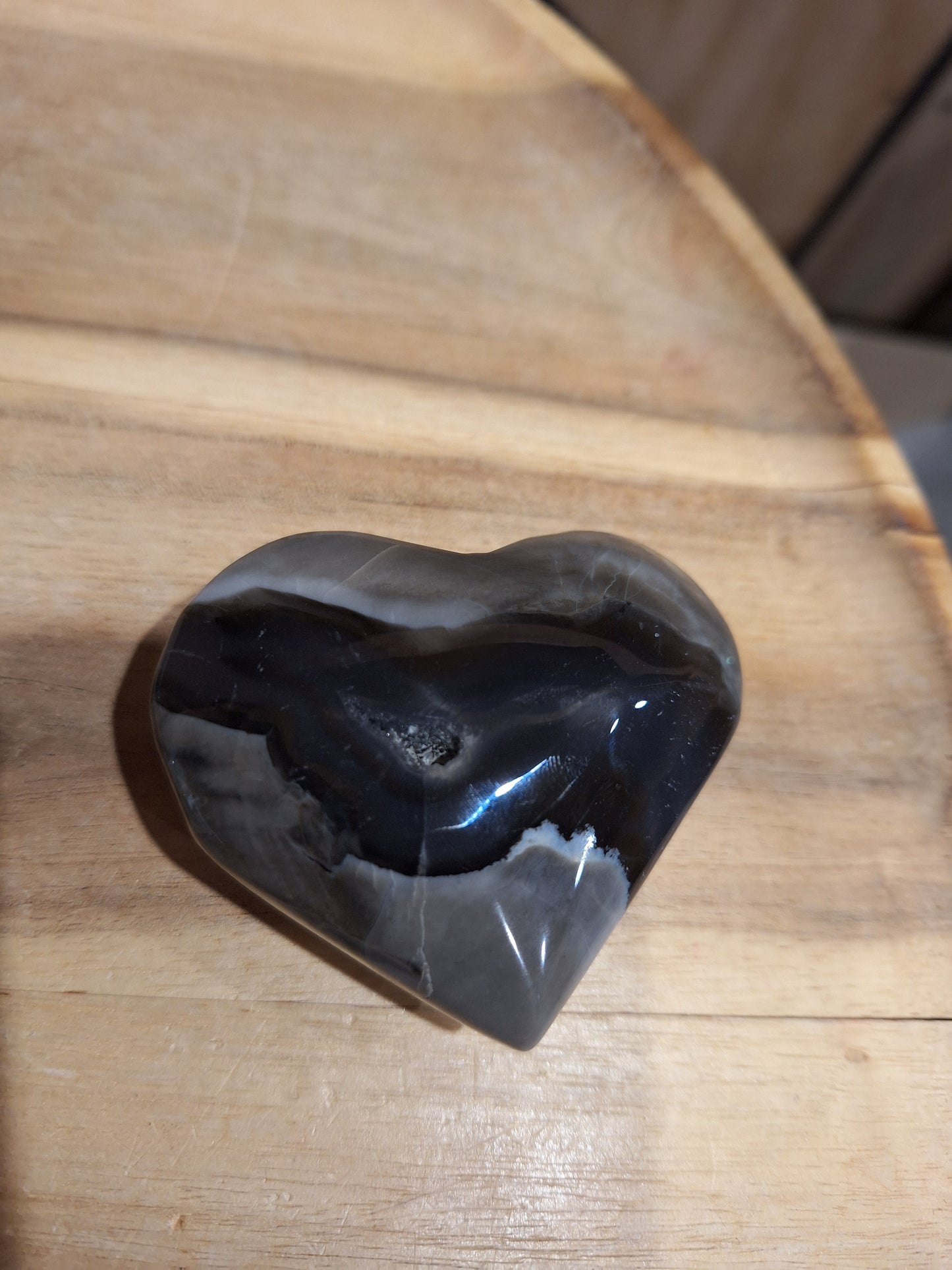 VOLCANO AGATE HEART