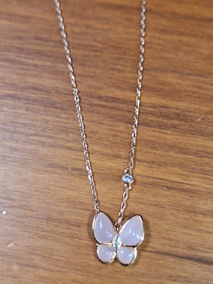 ROSE QUARTZ BUTTERFLY NECKLACE ON ROSE GOLD CHAIN
