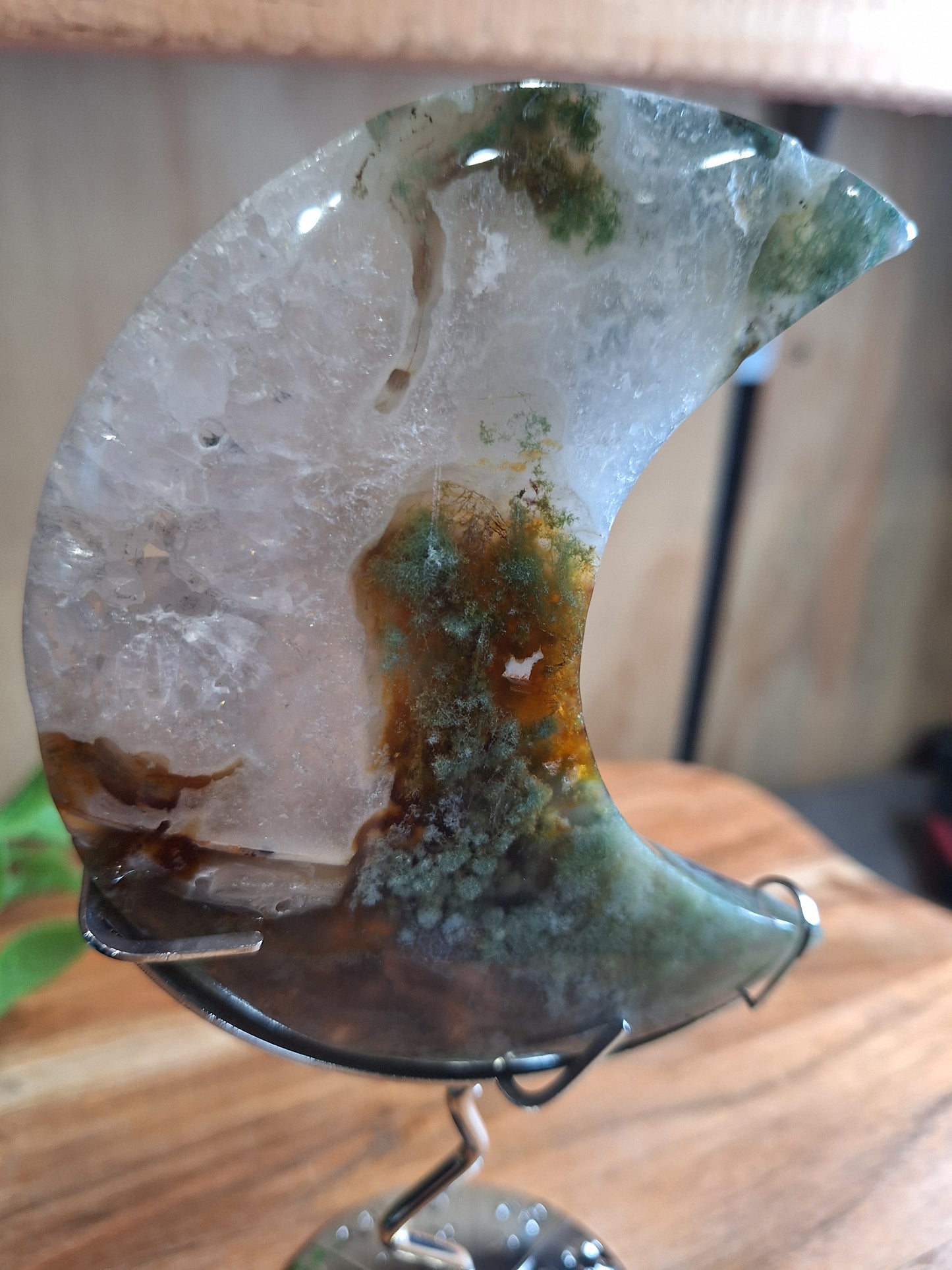 MOSS AGATE MOON INCLUDING STAND